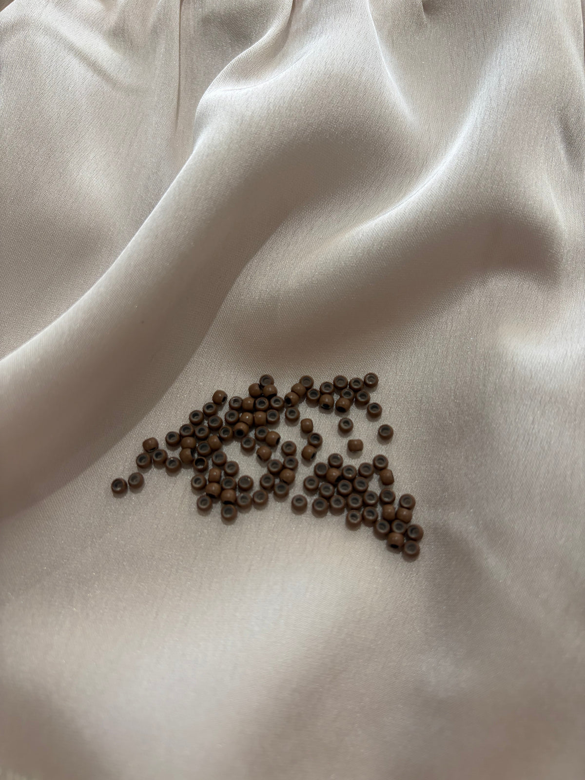 200 5# Brown 3mm silicone-lined aluminium nano beads